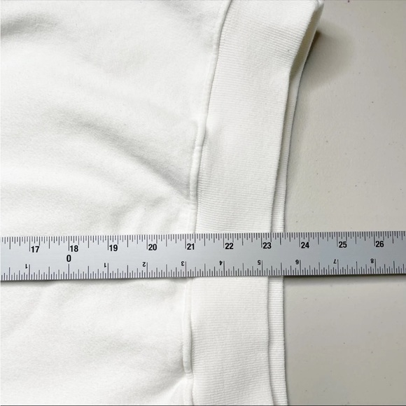 NWT Spiritual Gangster “Ur All U Need” Heart Sweatshirt Red/White Size Small - Picture 6 of 16